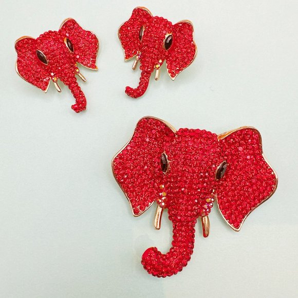 Red Elephant Head Earring - Picture 5 of 5